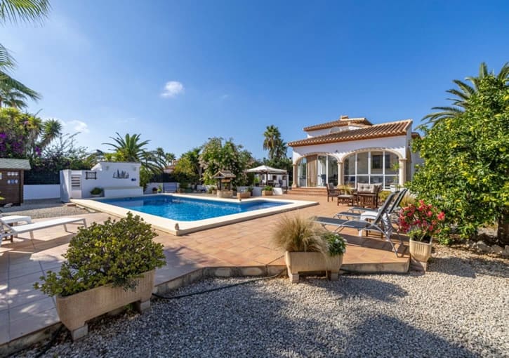 3 bedroom Villa for sale in Javea / Xabia with pool garage - € 669,000 (Ref: 9406787)