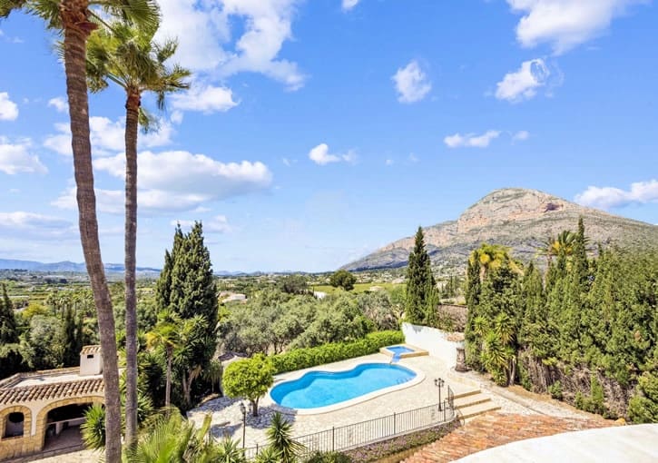 15 bedroom Villa for sale in Javea / Xabia with pool garage - € 1,590,000 (Ref: 9414899)