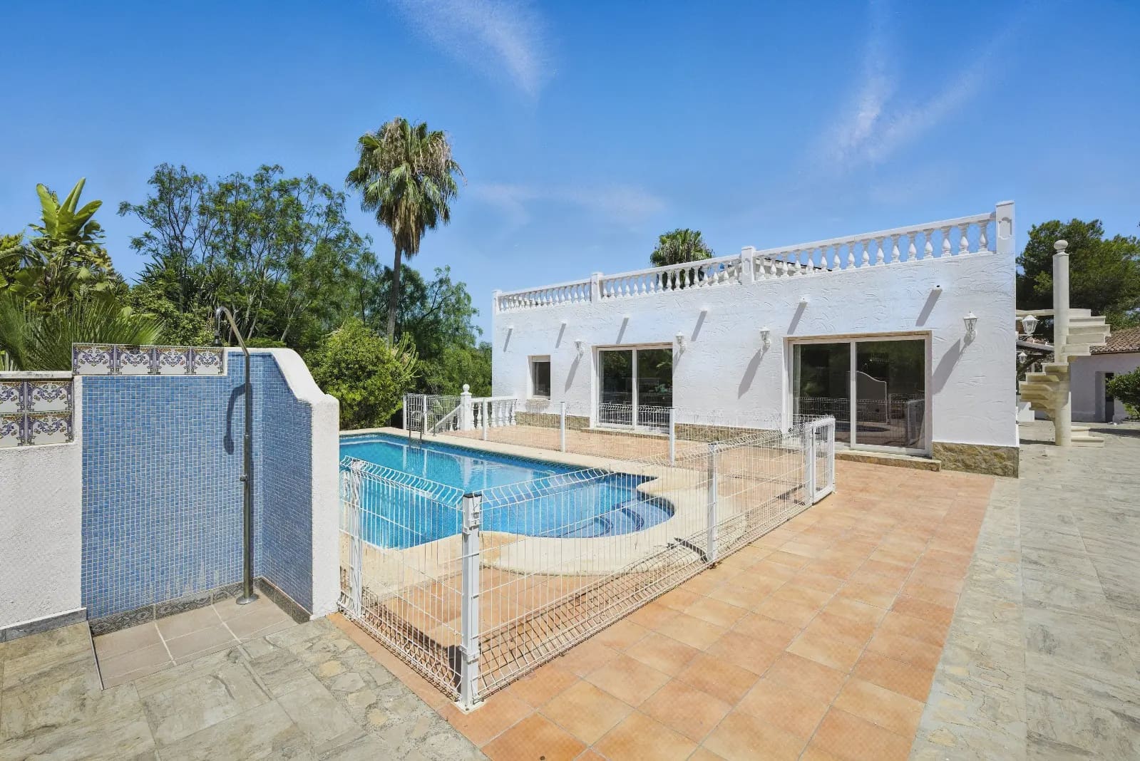 5 bedroom Villa for sale in Javea / Xabia with pool garage - € 1,095,000 (Ref: 9424019)