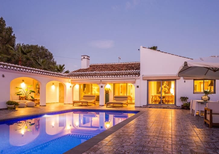 4 bedroom Villa for sale in Javea / Xabia with pool garage - € 1,250,000 (Ref: 9427536)