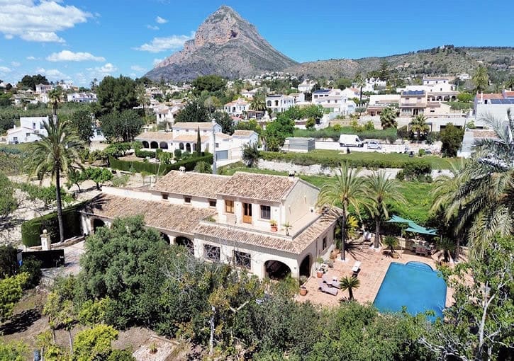 4 sovrum Finca/Hus på landet till salu i Javea / Xabia med pool garage - 1 995 000 € (Ref: 9440280)