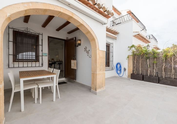3 soveværelse Byhus til salg i Javea / Xabia med swimmingpool garage - € 545.000 (Ref: 9440289)