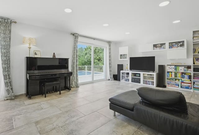 5 bedroom Villa for sale in Javea / Xàbia with pool garage - € 995,900 (Ref: 9452821)