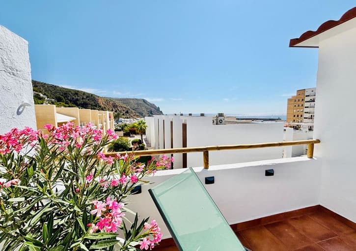 2 bedroom Penthouse for sale in Javea / Xabia - € 389,000 (Ref: 9499054)