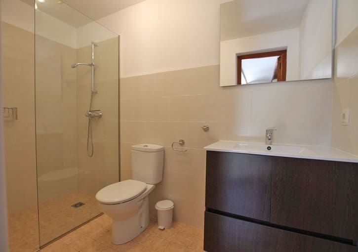 15 bedroom Commercial for sale in Javea / Xabia with pool garage - € 1,590,000 (Ref: 9519269)