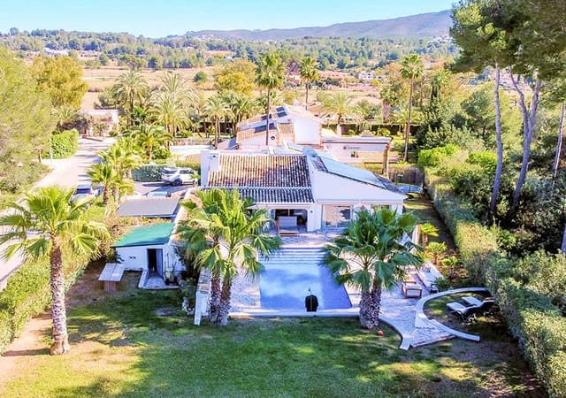 4 bedroom Villa for sale in Javea / Xàbia with pool garage - € 1,250,000 (Ref: 9520808)