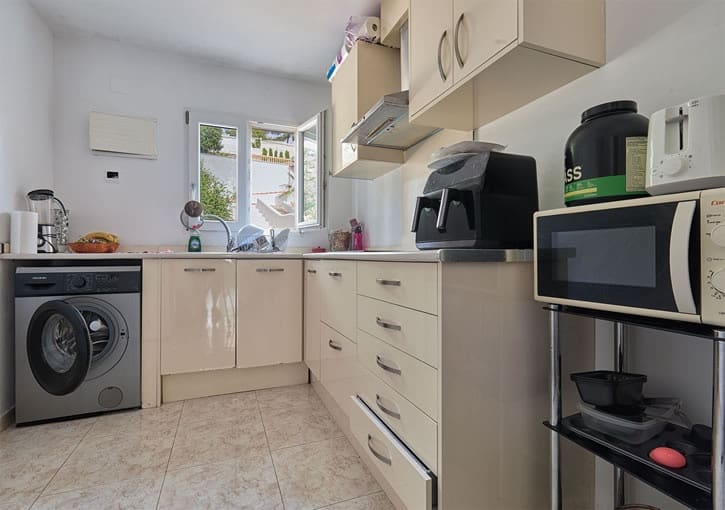 5 sypialnia Willa na sprzedaż w Javea / Xabia z basenem garażem - 599 000 € (Ref: 9598319)