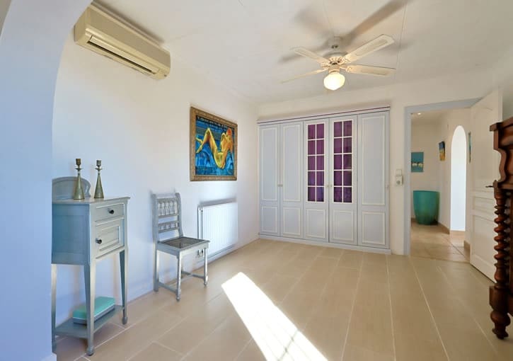 Chalet de 4 habitaciones en Javea / Xàbia en venta con piscina garaje - 750.000 € (Ref: 9598320)