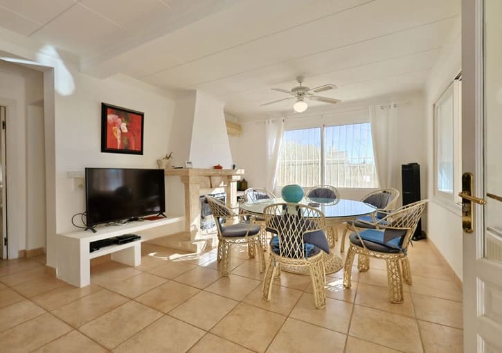 Chalet de 4 habitaciones en Javea / Xàbia en venta con piscina garaje - 750.000 € (Ref: 9598320)