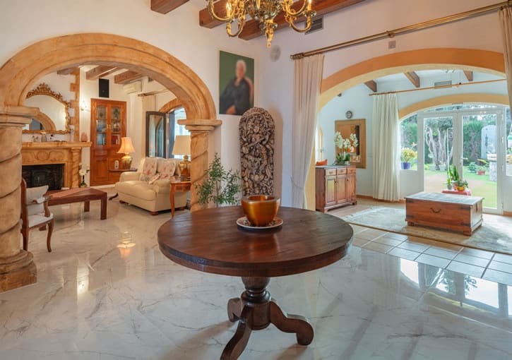 6 bedroom Villa for sale in Javea / Xabia with pool garage - € 1,995,000 (Ref: 9610057)