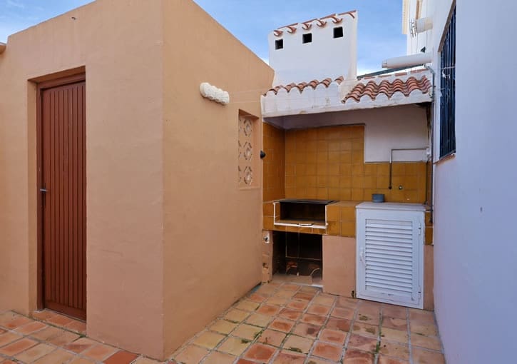 4 sovrum Hus till salu i Javea / Xabia med pool - 690 000 € (Ref: 9610263)