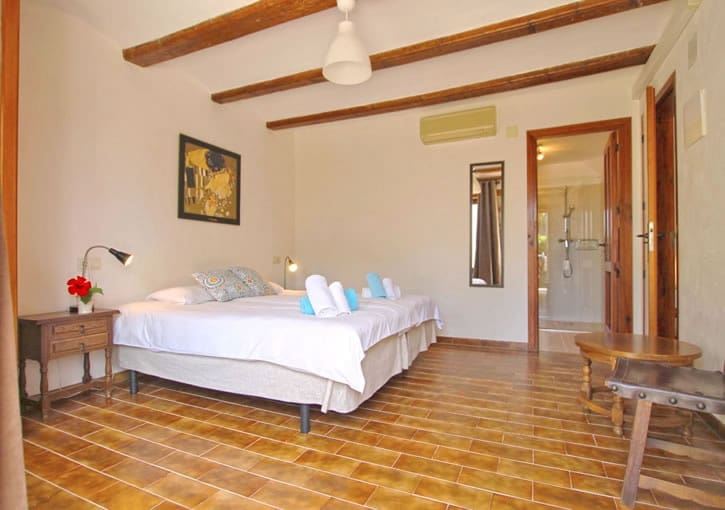 15 bedroom Commercial for sale in Javea / Xabia with pool garage - € 1,590,000 (Ref: 9620664)