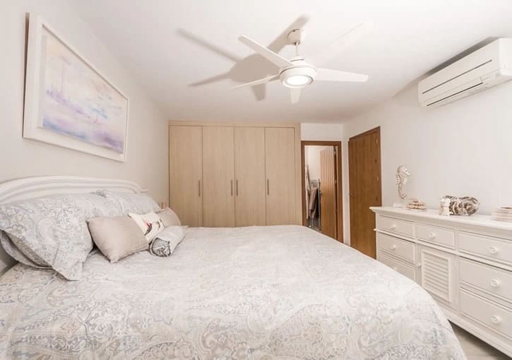 Chalet de 4 habitaciones en Javea / Xàbia en venta con piscina garaje - 1.150.000 € (Ref: 9622655)