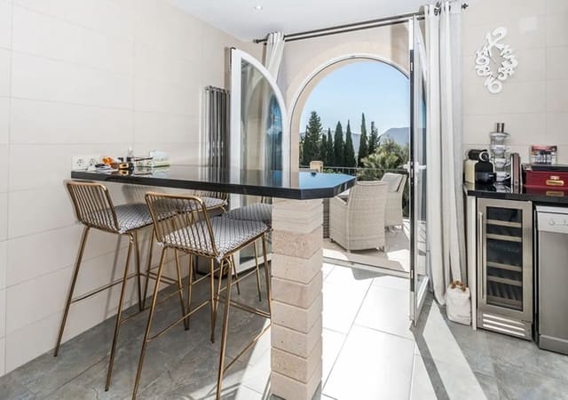 Chalet de 4 habitaciones en Javea / Xàbia en venta con piscina garaje - 1.150.000 € (Ref: 9622655)