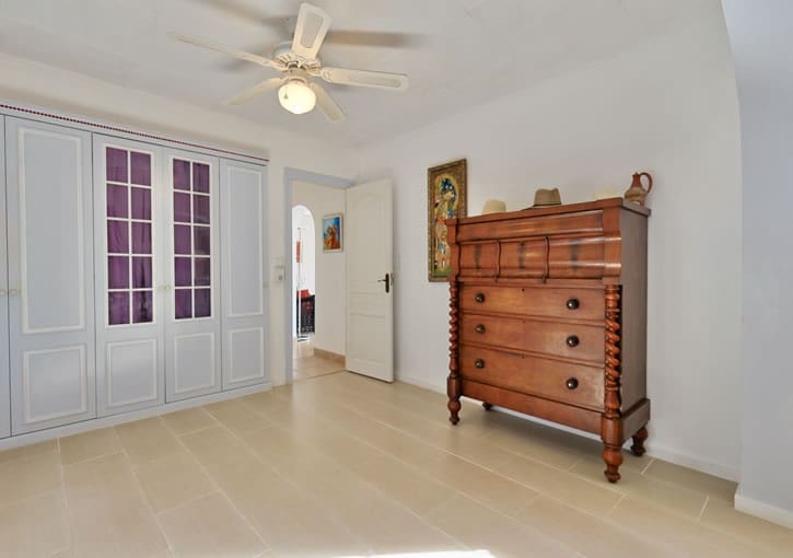 Chalet de 4 habitaciones en Javea / Xàbia en venta con piscina garaje - 750.000 € (Ref: 9622657)