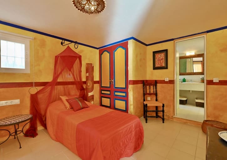 Chalet de 4 habitaciones en Javea / Xàbia en venta con piscina garaje - 750.000 € (Ref: 9622657)