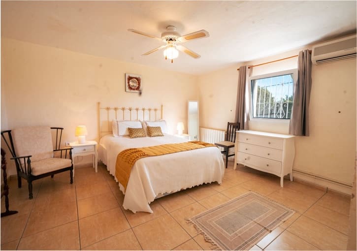 Chalet de 4 habitaciones en Javea / Xàbia en venta con piscina garaje - 1.095.000 € (Ref: 9626740)