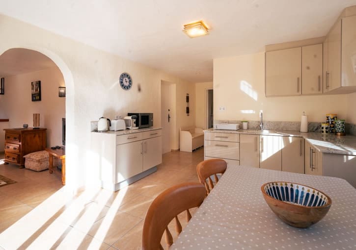 Chalet de 4 habitaciones en Javea / Xàbia en venta con piscina garaje - 1.095.000 € (Ref: 9626740)