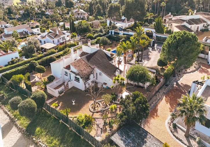 Chalet de 4 habitaciones en Javea / Xàbia en venta con piscina garaje - 1.095.000 € (Ref: 9635056)