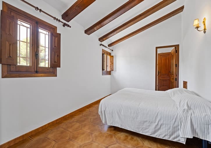 13 bedroom Villa for sale in Javea / Xabia with pool garage - € 3,450,000 (Ref: 9638097)