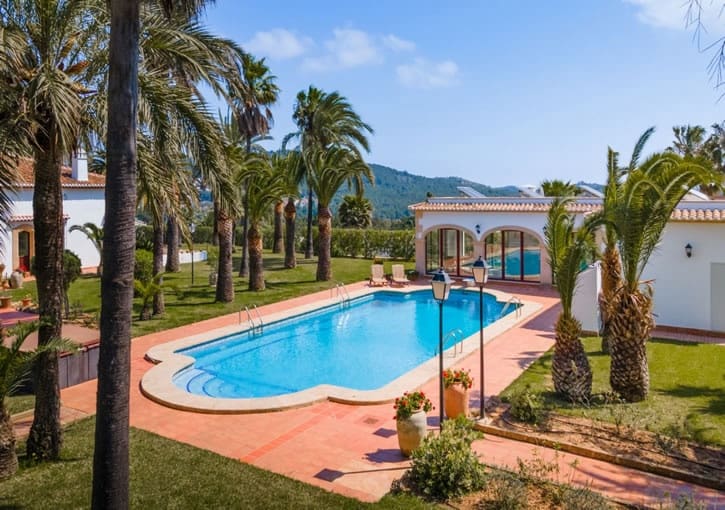 13 bedroom Villa for sale in Javea / Xabia with pool garage - € 3,450,000 (Ref: 9638097)