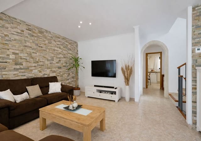 4 sypialnia Dom na sprzedaż w Javea / Xàbia z basenem garażem - 749 000 € (Ref: 9641081)