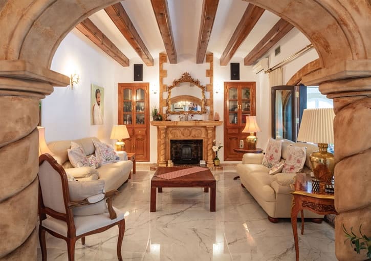 6 bedroom Villa for sale in Javea / Xabia with garage - € 1,995,000 (Ref: 9641086)