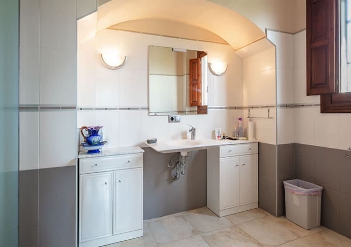 6 bedroom Villa for sale in Javea / Xabia with garage - € 1,995,000 (Ref: 9641086)