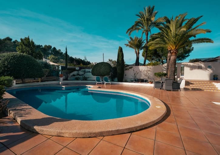 Chalet de 4 habitaciones en Javea / Xàbia en venta con piscina garaje - 1.095.000 € (Ref: 9641090)