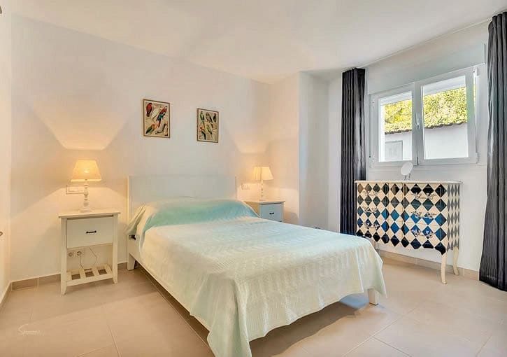 5 quarto Moradia para venda em Javea / Xabia com piscina garagem - 1 695 000 € (Ref: 9645906)