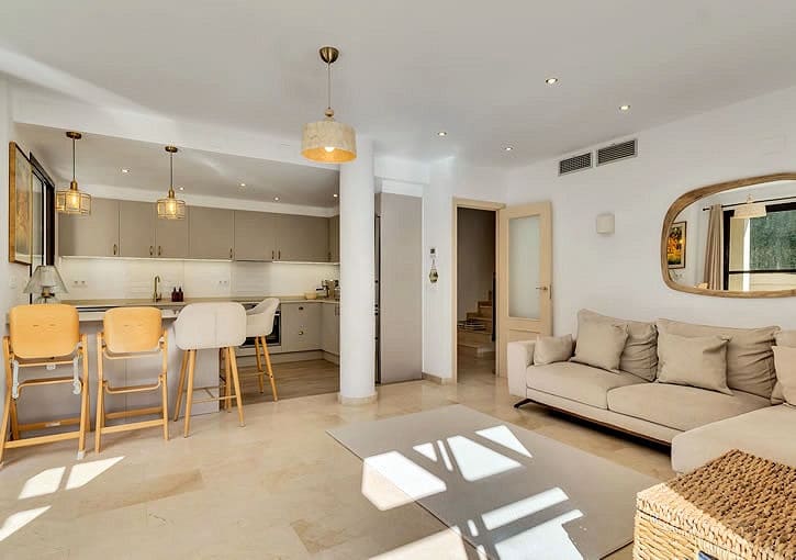 4 quarto Casa em Banda para venda em Javea / Xabia com piscina garagem - 575 000 € (Ref: 9650608)