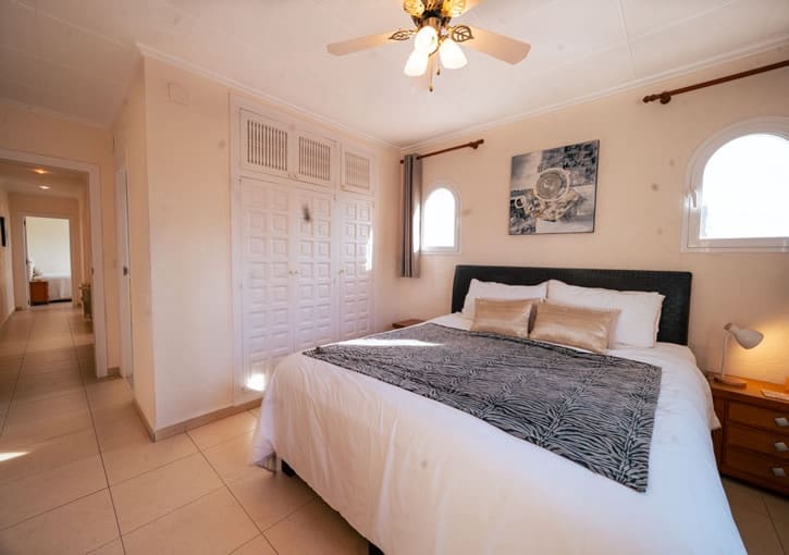 4 sovrum Villa till salu i Javea / Xabia med pool garage - 1 095 000 € (Ref: 9657862)