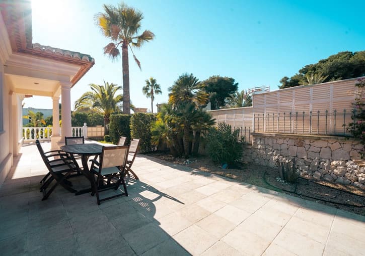 Chalet de 4 habitaciones en Javea / Xàbia en venta con piscina garaje - 1.495.000 € (Ref: 9660580)