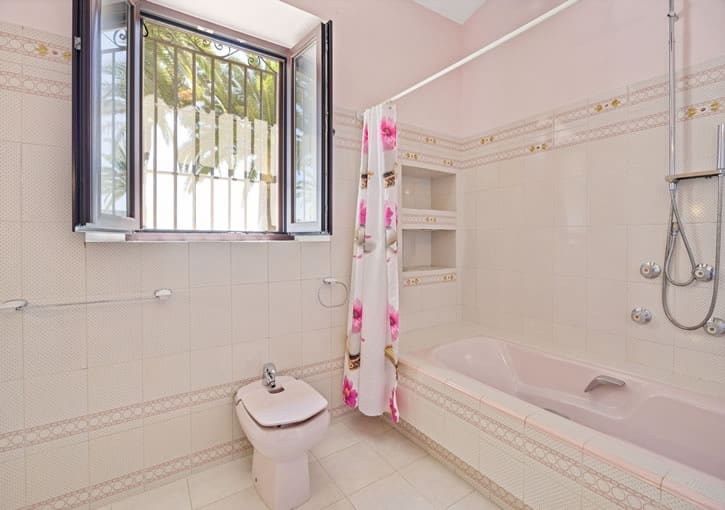 13 bedroom Villa for sale in Javea / Xabia with pool garage - € 3,450,000 (Ref: 9661996)