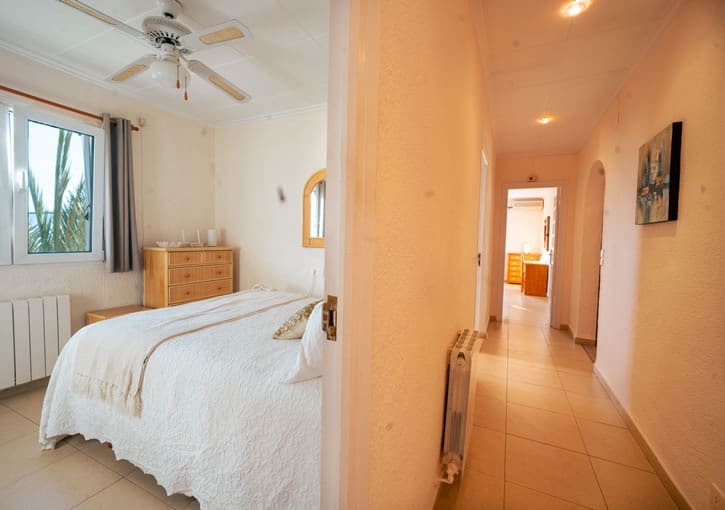 4 soverom Villa til salgs i Javea / Xabia med svømmebasseng garasje - € 1 095 000 (Ref: 9661997)