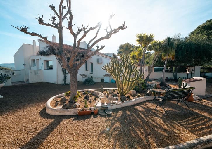 4 soverom Villa til salgs i Javea / Xabia med svømmebasseng garasje - € 1 095 000 (Ref: 9661997)