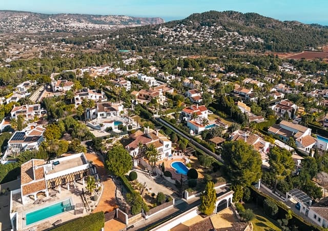 4 soverom Villa til salgs i Javea / Xàbia med svømmebasseng garasje - € 1 095 000 (Ref: 9661997)