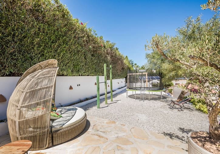 4 Zimmer Villa zu verkaufen in Javea / Xabia mit Pool Garage - 1.395.000 € (Ref: 9661998)