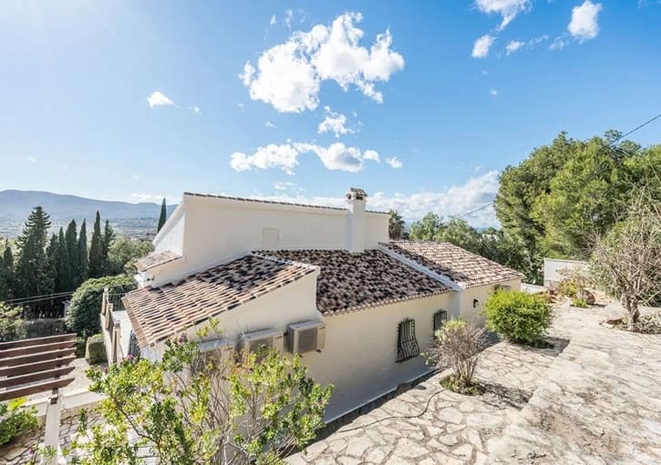 4 soverom Villa til salgs i Javea / Xabia med svømmebasseng garasje - € 1 150 000 (Ref: 9669304)