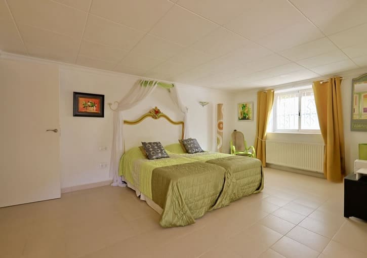 4 quarto Moradia para venda em Javea / Xabia com piscina garagem - 750 000 € (Ref: 9669309)