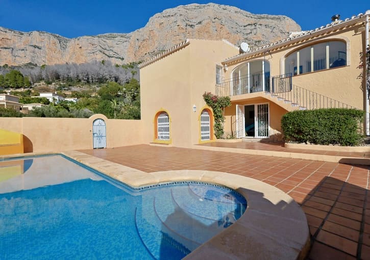 4 quarto Moradia para venda em Javea / Xabia com piscina garagem - 750 000 € (Ref: 9669309)