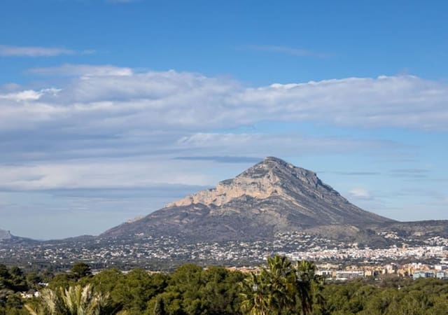 Chalet de 5 habitaciones en Javea / Xàbia en venta con piscina garaje - 790.000 € (Ref: 9687288)