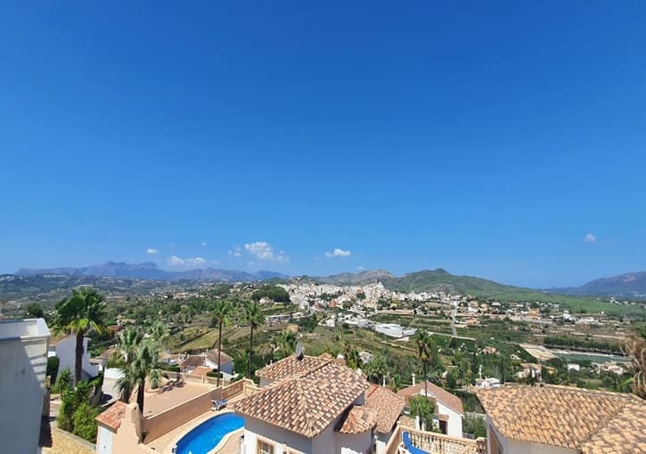 3 soverom Rekkehus til salgs i Javea / Xabia med svømmebasseng garasje - € 349 000 (Ref: 9687291)