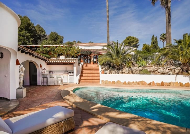 Chalet de 4 habitaciones en Javea / Xàbia en venta con piscina garaje - 1.395.000 € (Ref: 9703269)