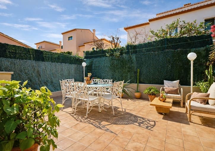 4 sypialnia Dom na sprzedaż w Javea / Xabia z basenem garażem - 749 000 € (Ref: 9715529)