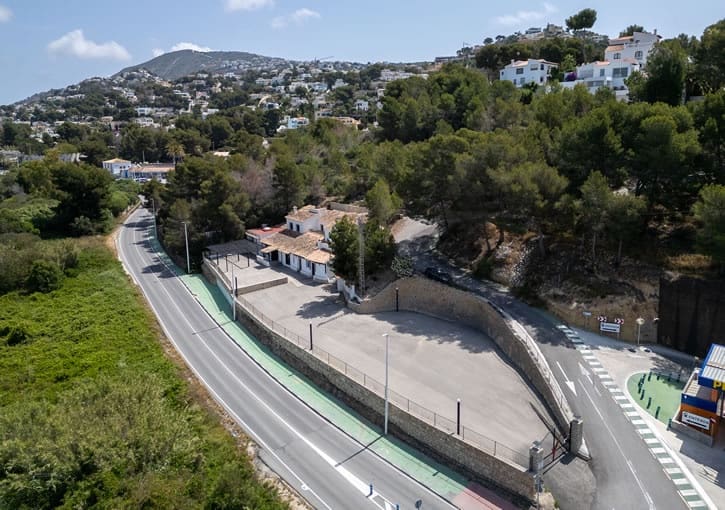 5 sypialnia Komercyjne na sprzedaż w Moraira z garażem - 1 600 000 € (Ref: 9733692)