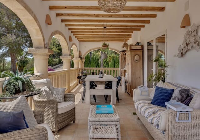 5 sypialnia Willa na sprzedaż w Javea / Xàbia z basenem garażem - 875 000 € (Ref: 9733704)