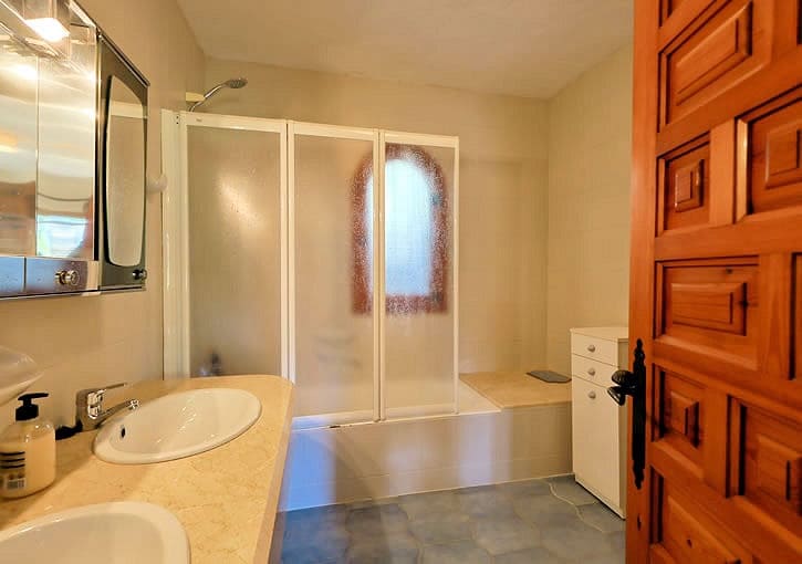 2 bedroom Villa for sale in Javea / Xabia with garage - € 648,000 (Ref: 9733716)