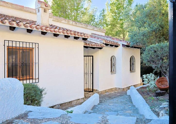2 bedroom Villa for sale in Javea / Xabia with garage - € 648,000 (Ref: 9733716)