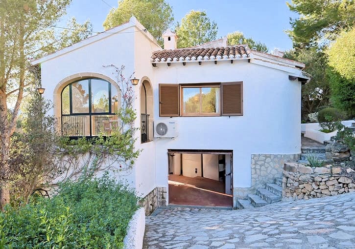 2 bedroom Villa for sale in Javea / Xabia with garage - € 648,000 (Ref: 9733716)